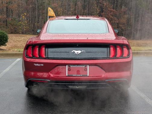 2022 Ford Mustang ECOBOOST