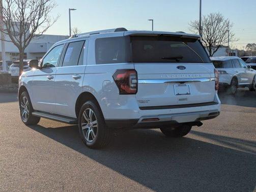 Oxford White 2024 Ford Expedition Limited