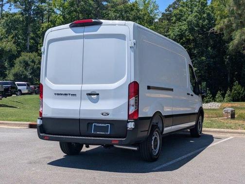 Oxford White 2026 Ford Transit-250 148 WB Medium Roof Cargo