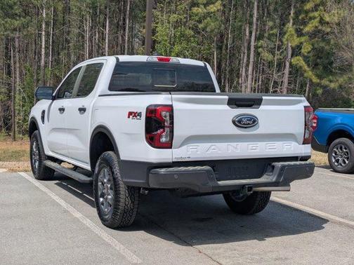 Oxford White 2025 Ford Ranger XLT