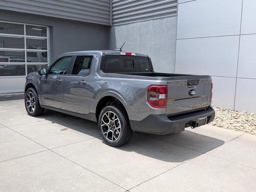 Carbonized Gray Metallic 2026 Ford Maverick Lariat