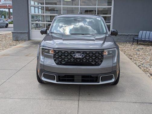 Carbonized Gray Metallic 2026 Ford Maverick Lariat