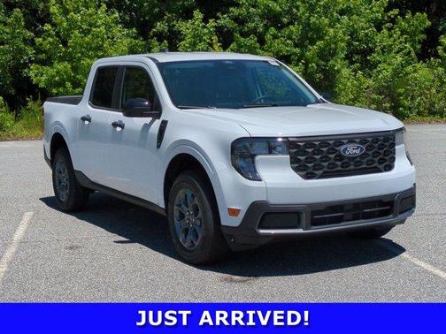 Oxford White 2026 Ford Maverick XLT