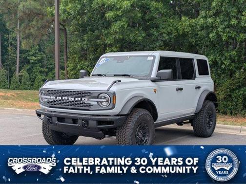 Avalanche Gray 2026 Ford Bronco Badlands
