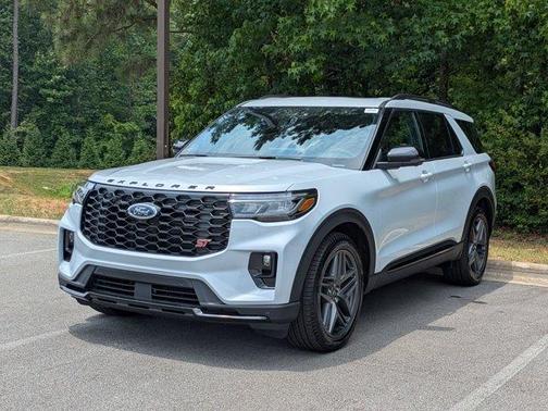 Space White Metallic 2026 Ford Explorer ST