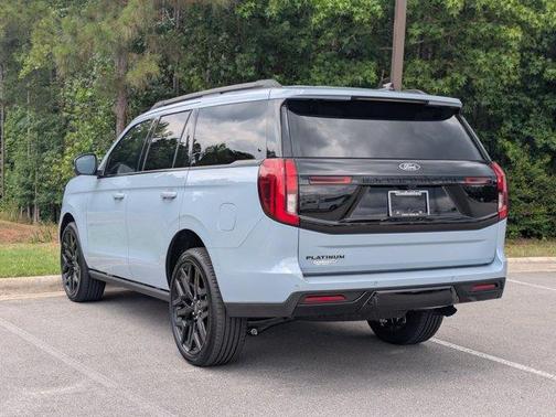 Glacier Gray Metallic 2026 Ford Expedition Platinum
