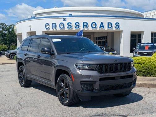Metallic 2023 Jeep Grand Cherokee L Laredo