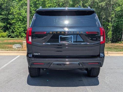 Black Metallic 2025 Ford Expedition Tremor