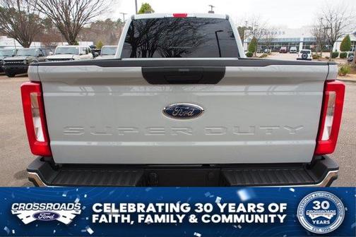 Avalanche 2026 Ford F-250 XLT