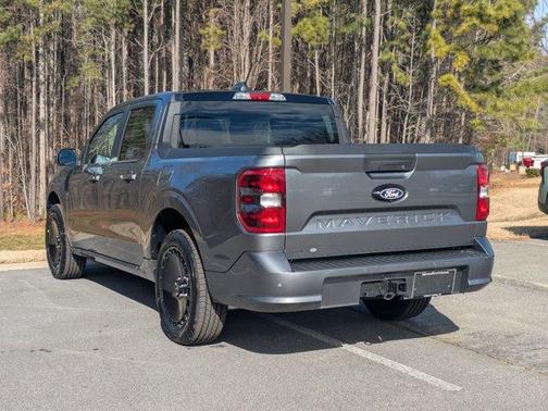 2026 Ford Maverick Lobo Standard