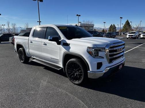 Photo 3 of 15 of 2019 GMC Sierra 1500 SLE