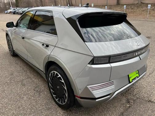 2022 Hyundai IONIQ 5 Limited