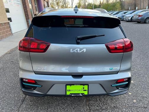 2022 Kia Niro EV EX