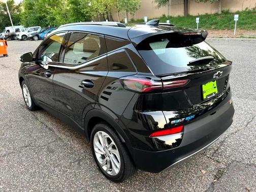 2022 Chevrolet Bolt EUV FWD LT