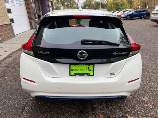 2022 Nissan Leaf SL PLUS 62 kWh