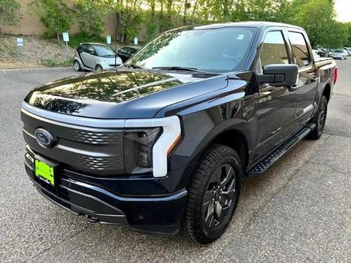 2023 Ford F-150 Lightning XLT