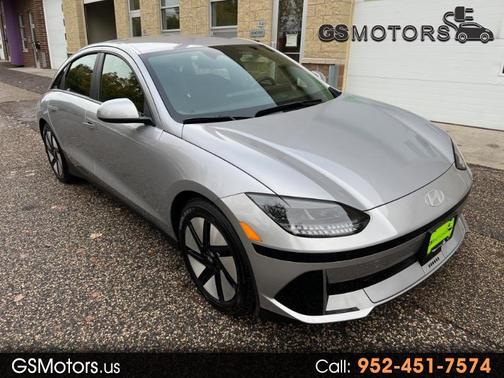 2023 Hyundai IONIQ 6 SE