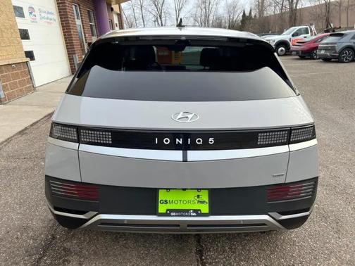 Cyber Gray 2024 Hyundai IONIQ 5 SEL