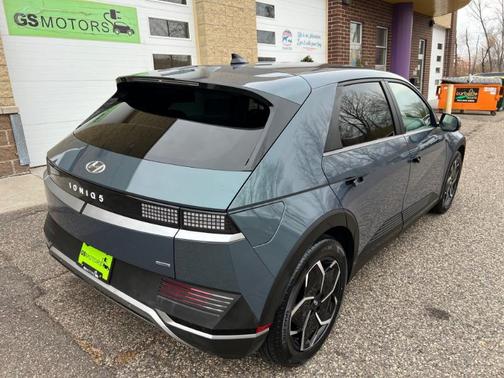 2022 Hyundai IONIQ 5 SE