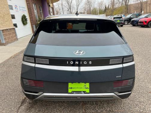 2022 Hyundai IONIQ 5 SE