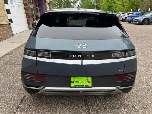 Digital Teal 2022 Hyundai IONIQ 5 SE