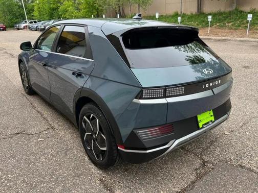 Digital Teal 2022 Hyundai IONIQ 5 SE