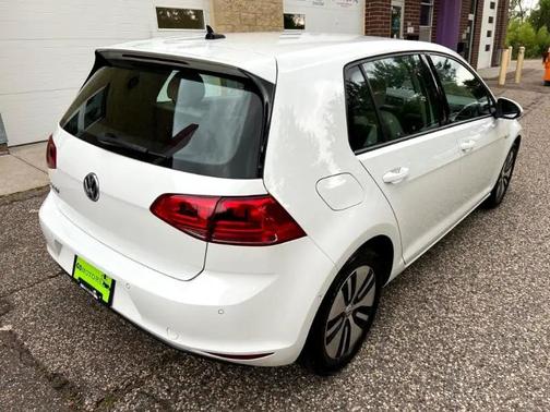 2016 Volkswagen e-Golf SEL Premium