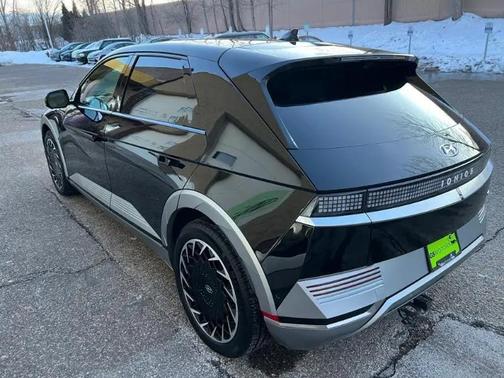 2024 Hyundai IONIQ 5 Limited