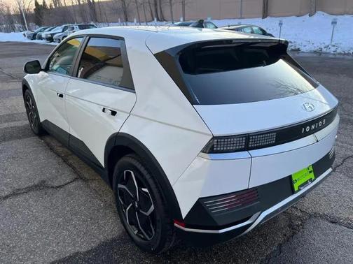 2023 Hyundai IONIQ 5 SE