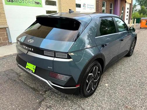 2024 Hyundai IONIQ 5 SEL