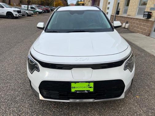 2023 Kia Niro EV Wind