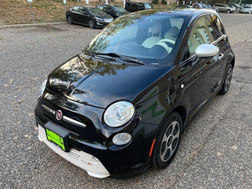 2016 FIAT 500e Battery Electric