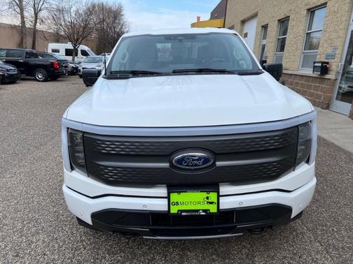 2023 Ford F-150 Lightning XLT
