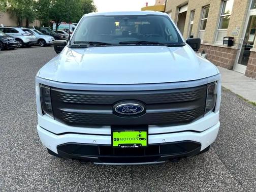 2023 Ford F-150 Lightning XLT