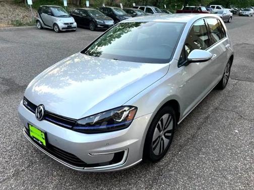 2016 Volkswagen e-Golf SEL Premium