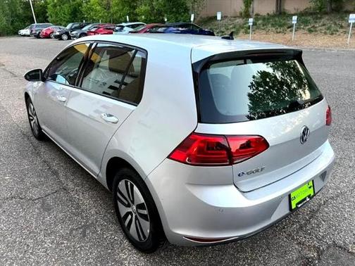 2016 Volkswagen e-Golf SEL Premium