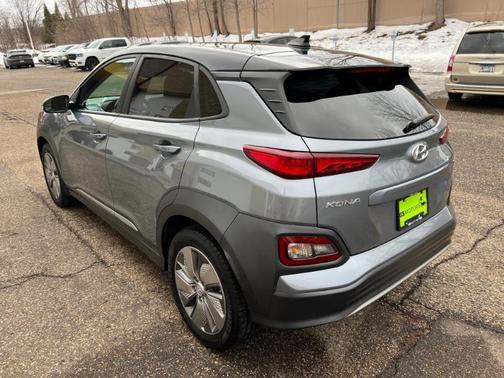 2021 Hyundai KONA EV SEL