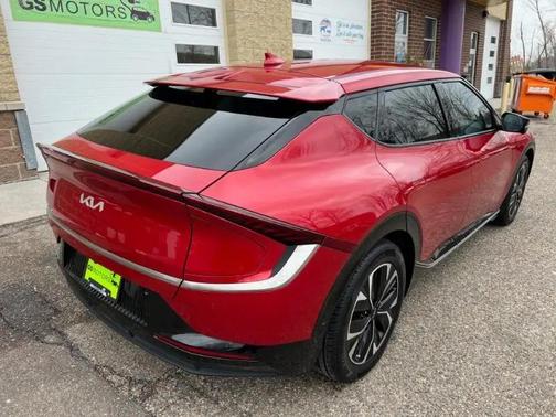 2023 Kia EV6 Wind