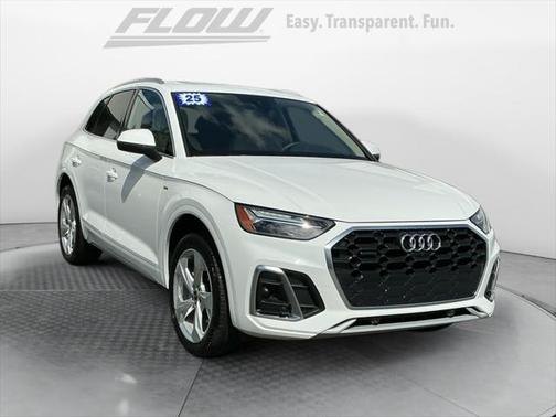2025 Audi Q5 Premium Plus 45 TFSI S line quattro S tronic