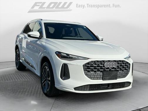 2025 Audi Q5 Premium TFSI quattro S tronic