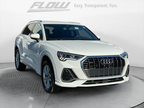 2025 Audi Q3 Premium 45 TFSI S line quattro Tiptronic