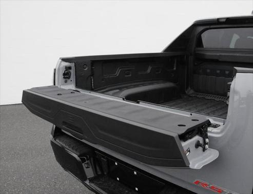 2025 Chevrolet Silverado EV RST