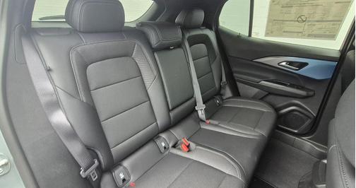 2025 Chevrolet Equinox EV LT 2