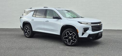Polar White 2026 Chevrolet Traverse High Country