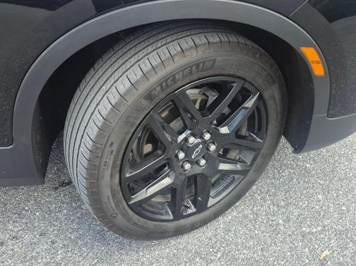 Black 2024 Chevrolet Blazer LT