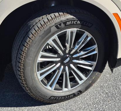 2026 Cadillac Escalade IQ Luxury