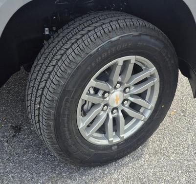 Sterling Gray 2026 Chevrolet Colorado LT