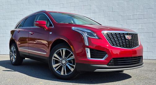 2025 Cadillac XT5 Premium Luxury