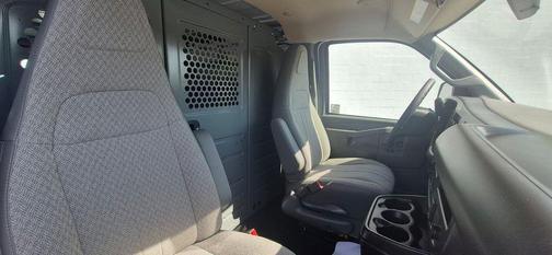 2024 Chevrolet Express 2500 Work Van