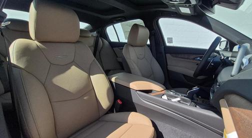 2025 Cadillac CT5 Premium Luxury